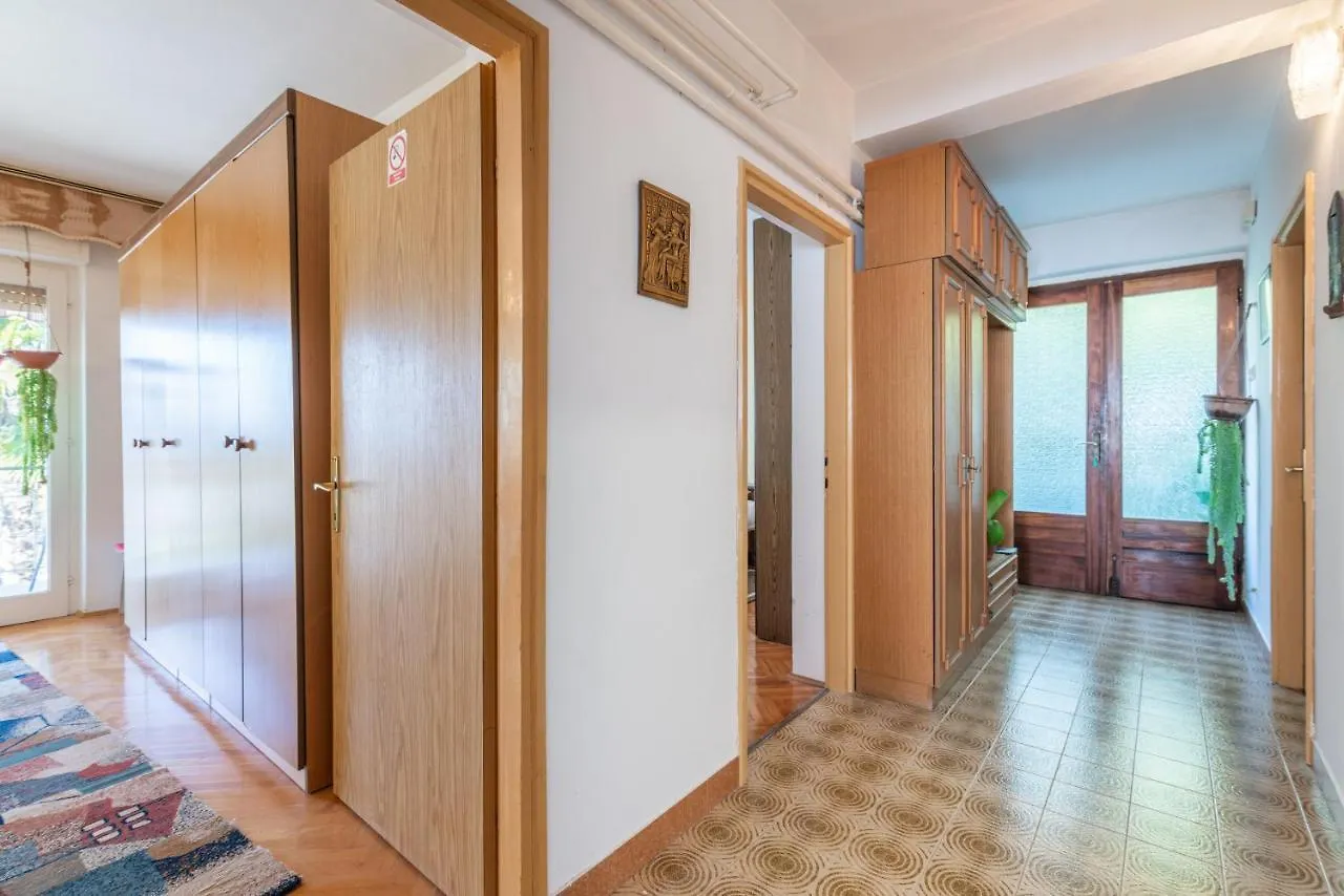 Apartment Vida Malinska