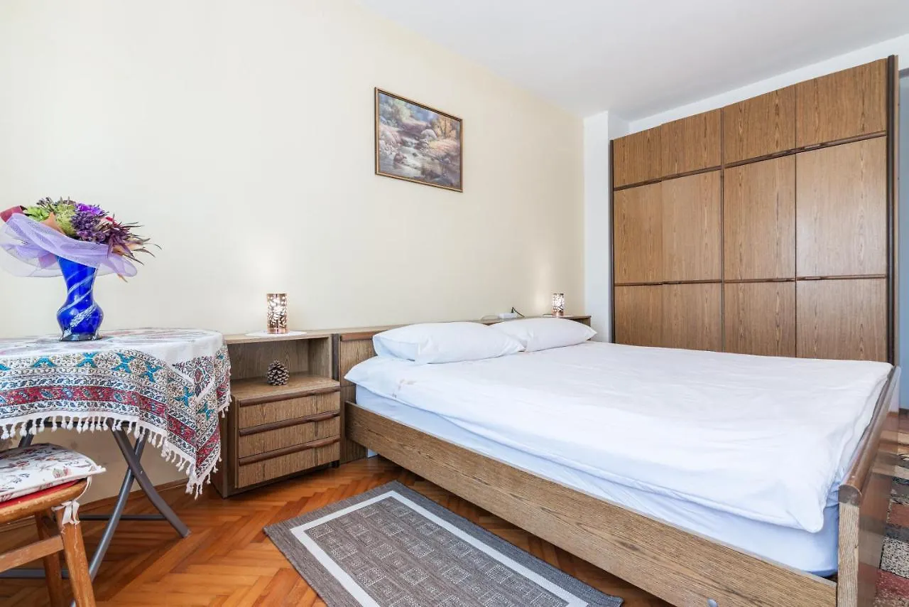 Apartment Vida Malinska