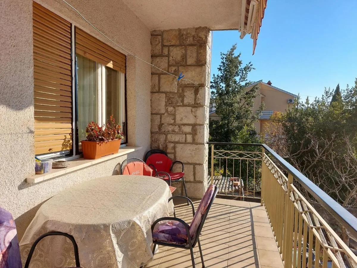 Apartment Vida
